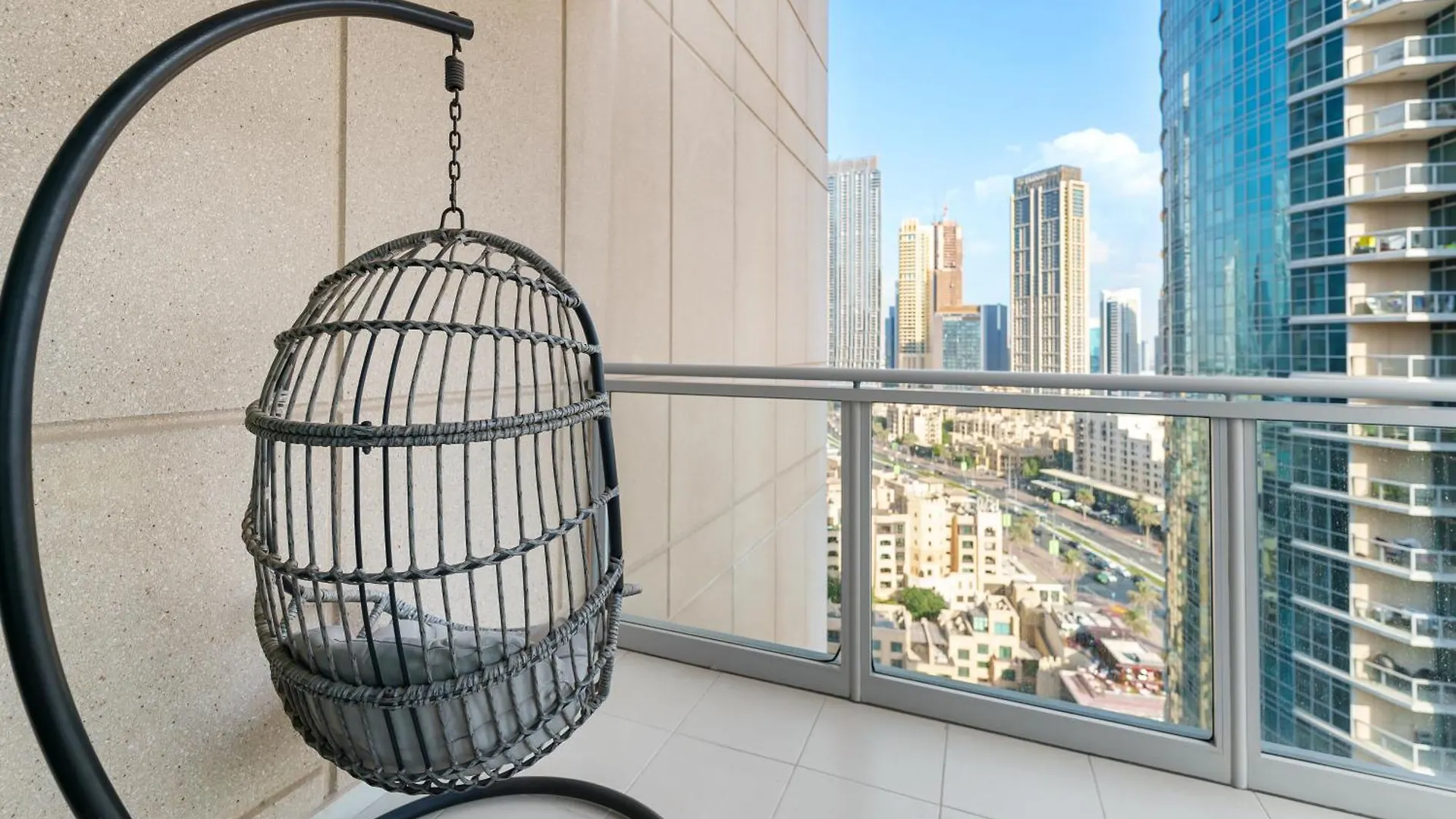 Magnificent - Spacious New 2Br In Downtown Dubai United Arab Emirates